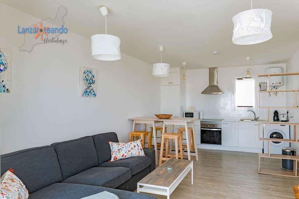 Buenavida Cozy Vv With Communal Pool And Air Con Apartment Costa Teguise